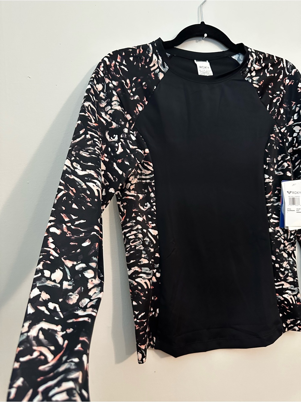 NWT Women's Roxy Fitness Swim Top Rash Guard with UPF 50+ Size Large - Picture 3 of 9